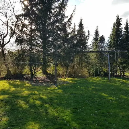 Hyggeligt Hus I Skoven